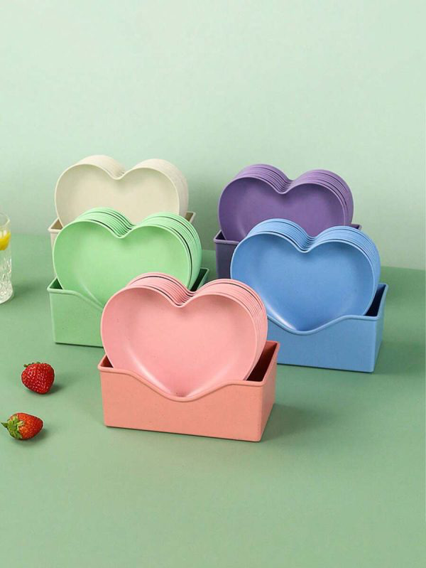 Pack Of 8 Heart Plate Set